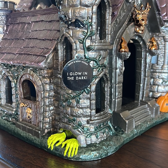 BRAND NEW 2023 Bath & Body Works Halloween Luminary - SOLD OUT - Picture 4 of 9
